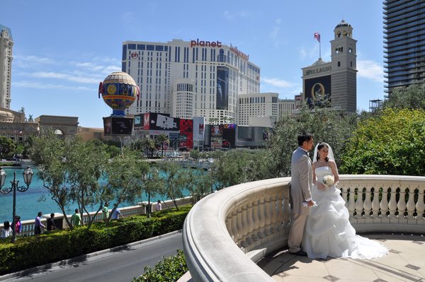 You can't come to Vegas and not see a wedding!