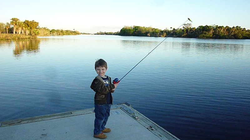 I'm 4, and I'm a good fisherman!