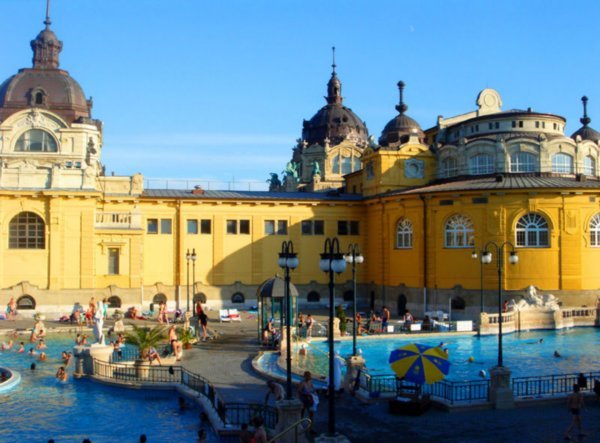 A View of the Outdoor Baths of Szechenyi