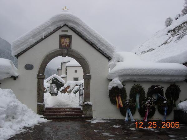 Entrance to Ramsau Churchyard