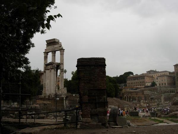 The Forum Square