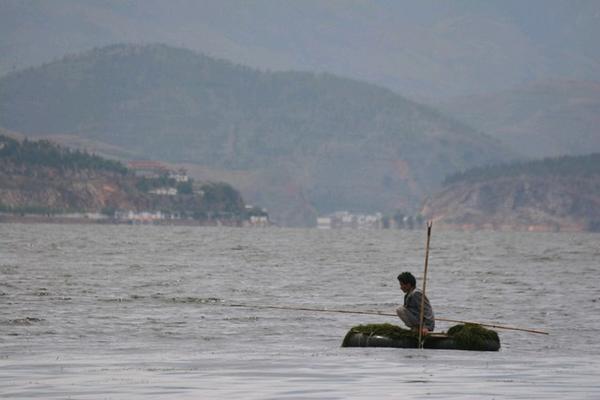 Fisherman, Er Hai Lake, Dali
