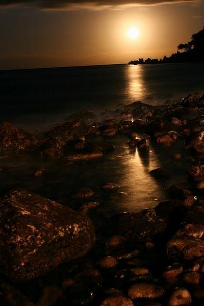 Moonrise, Telumban, Bali