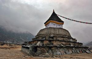 Stupa nr Thame