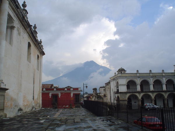 Antigua Centre, view of Volcan de Agua