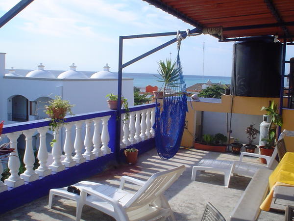 Our roofterrace with sea view