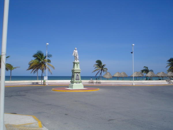 Statue at Playa Progreso 
