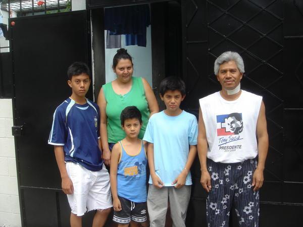 Antonio´s Brother and family