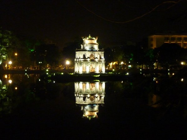 Skildpadde pagoden i Hoan Kiem søen