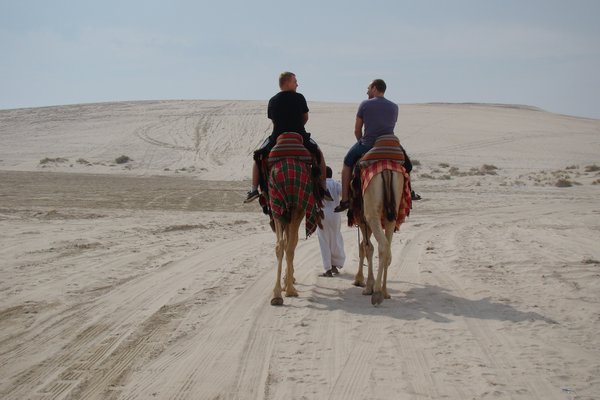 Camel ride: Blawje and Joe