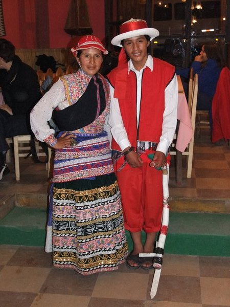 Peruvian dancers