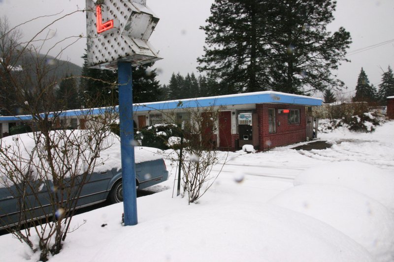 Blue Diamond Motel