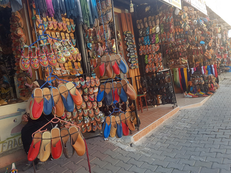 Shoe market Tafraout