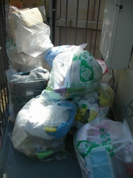9 bags of rubbish