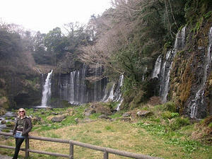 Shiraitonotaki Falls