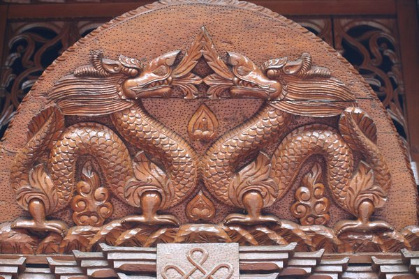 Carving Nepalese temple, Brisbane
