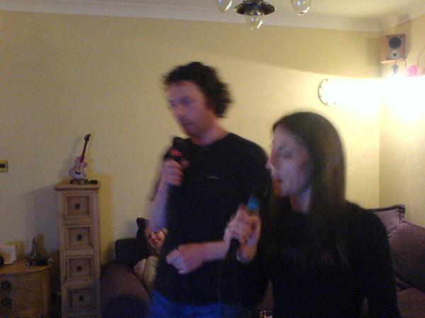 Nicola Daniel Sings!
