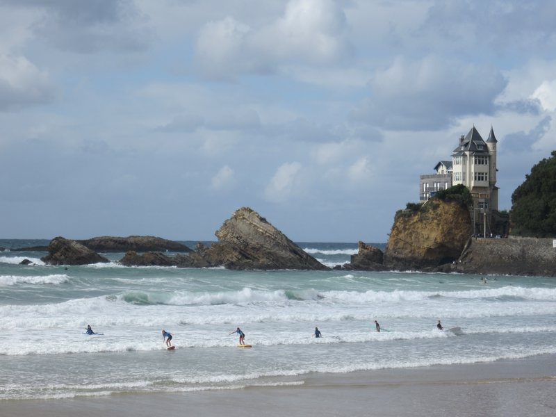 Picture perfect waves in Biarritz!