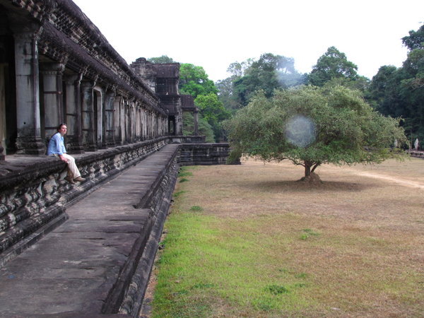 chillin at Angkor