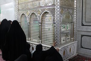 Shrine of Hussein, Damascus