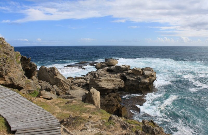 Following the coastal route in Robberg Nature and Marine Reserve
