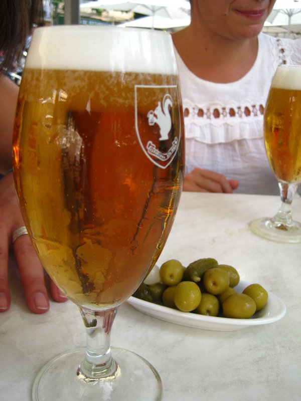 beer & olives mmm