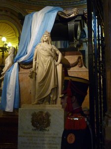 The eerily guarded statue of the city's founder inside the Cathedral