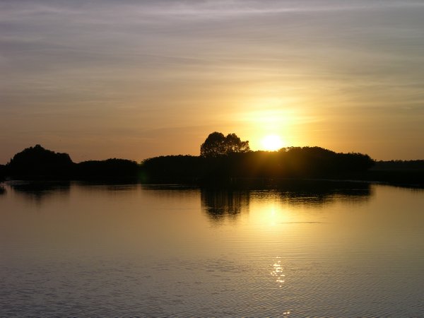 Sunrise over the yellow river, Kakadu