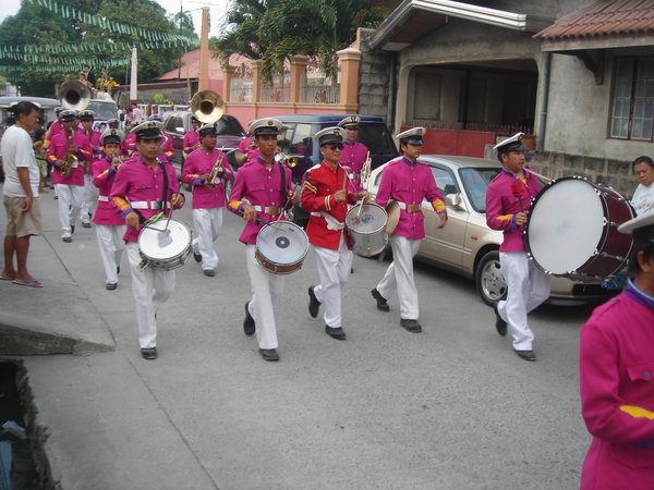 Band in pink uniforms