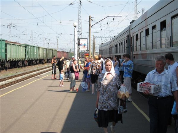 Trans-Siberian - station vendors