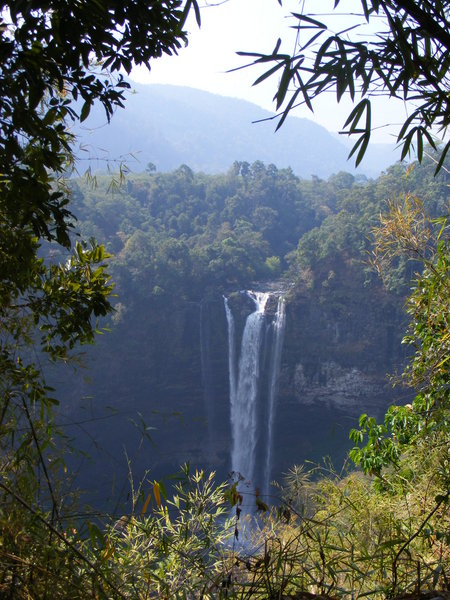 Kamatok Falls