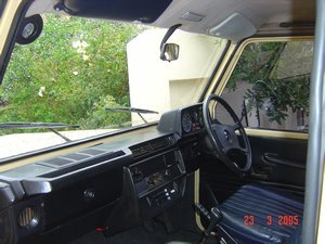 Interior-front left2