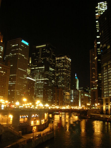 Night On The Chicago River
