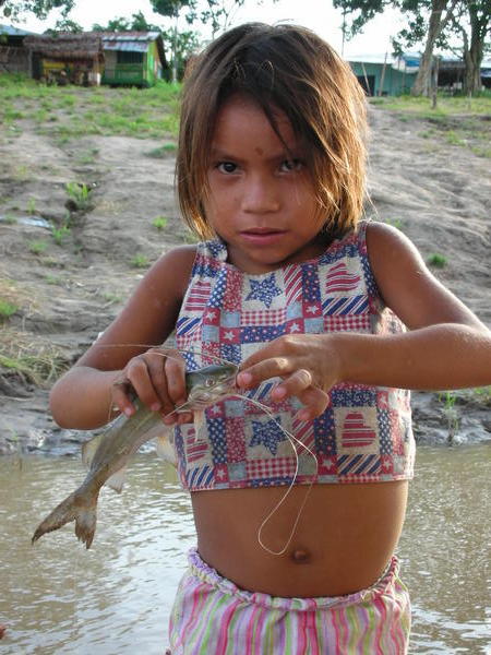 girl catching weir lookin fish