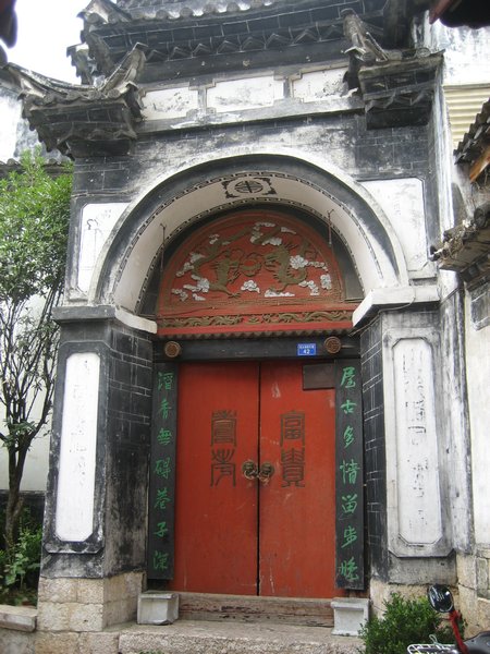 Beautiful Doors in Lijiang