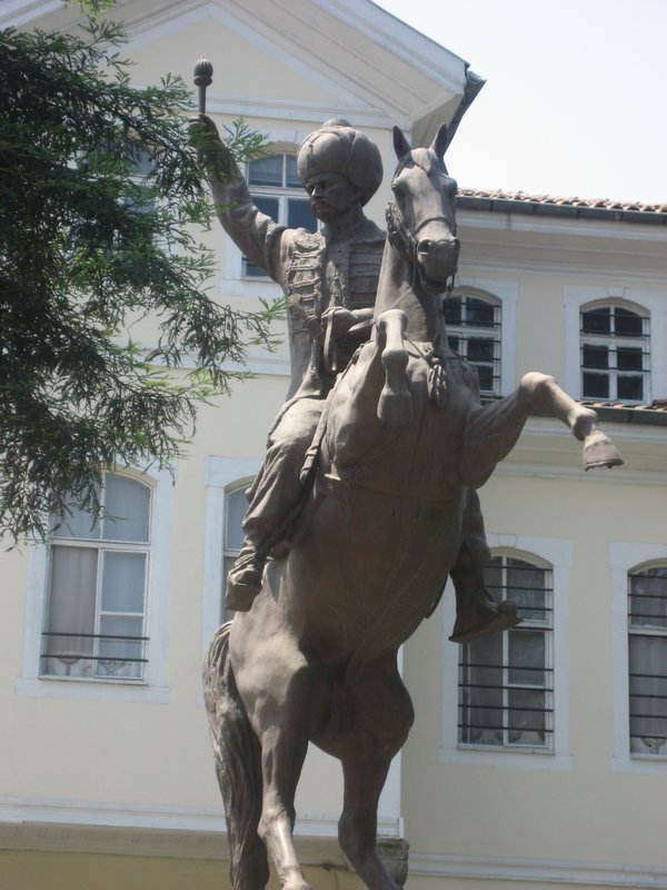 Sultan's Statue