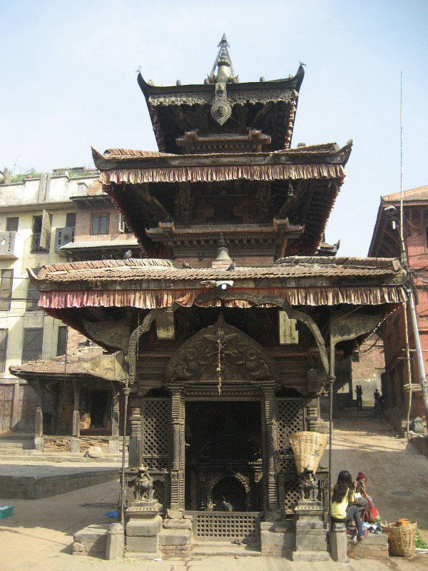 There are over 1000 temples in Bhaktapur