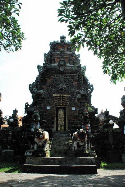 Pura Rambut Siwi Temple
