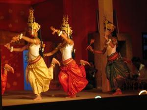 Khmer dance