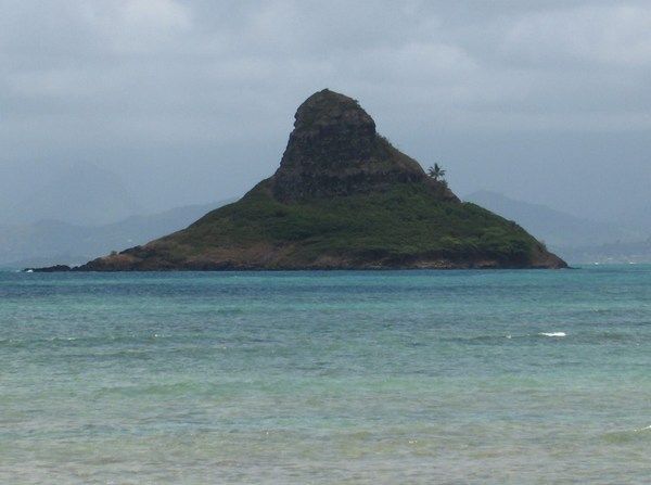 Mokoli'i, More Commonly Known as Chinaman's Hat.