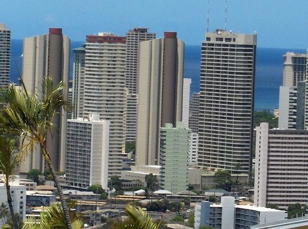 Honolulu Skyline.