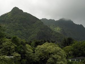 Mountains, from Nuuanu Pali Rd.