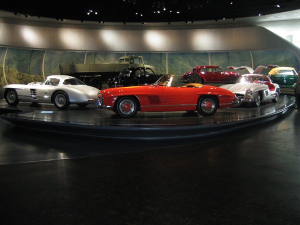 Mercedes Benz Museum - Stuttgart
