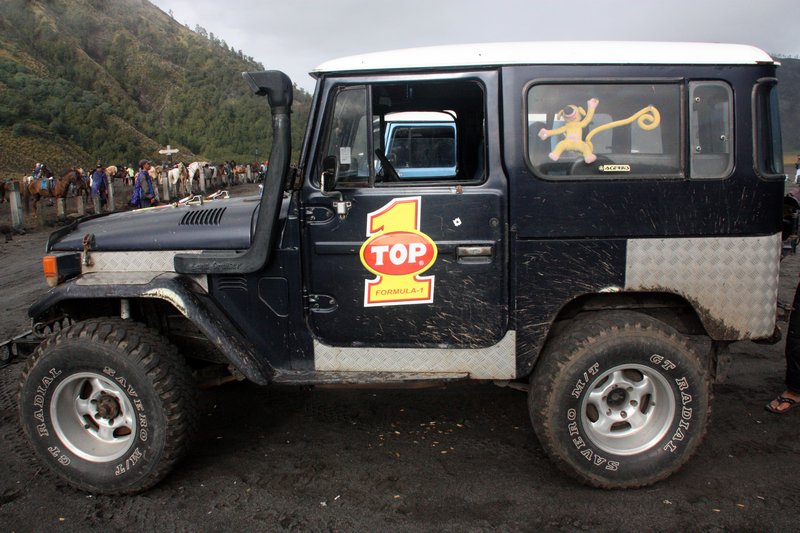 Jeep transport in Cemoro Lawang