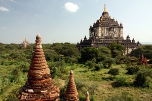 Large Temple, Bagan