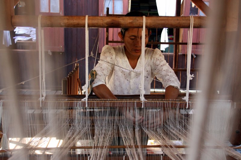 Lotus Weaving