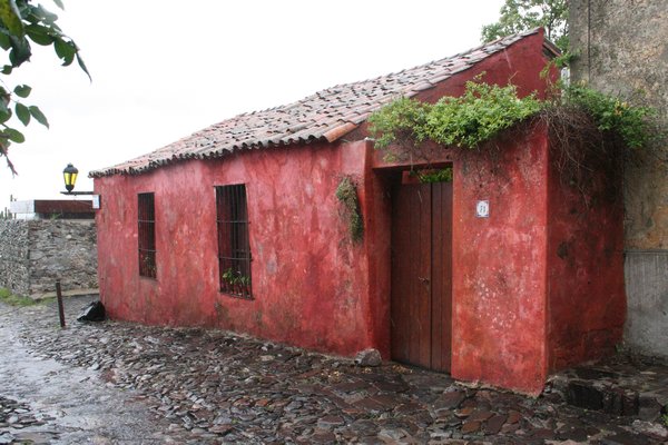 old houses in Colonia