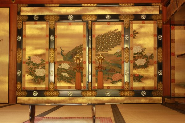 inside Ninna-ji temple