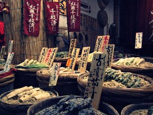 Nishiiki market
