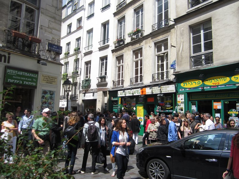 Lively Jewish quarters and falafel obsession in Le Marais